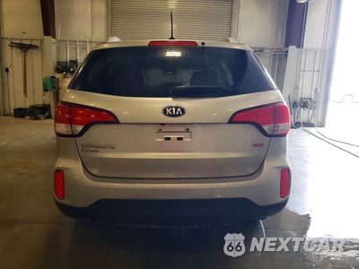Zdjęcie 6 z 13 samochodu: 2014 KIA SORENTO LX VIN:5XYKTCA68EG515110 - miniatura