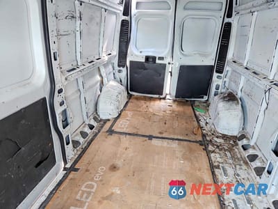 Zdjęcie 10 z 13 samochodu: 2021 RAM PROMASTER 2500 DELIVERY VAN VIN:3C6ERVDG0ME502639 - miniatura
