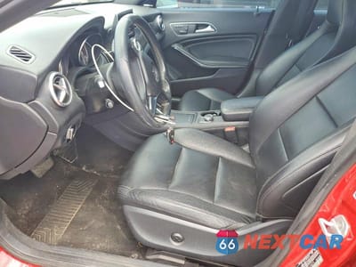 Zdjęcie 7 z 12 samochodu: 2014 MERCEDES-BENZ CLA 250 4MATIC VIN:WDDSJ4GB7EN148375 - miniatura