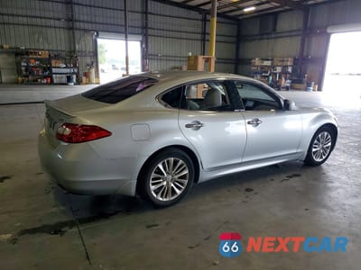 Trzecie zdjęcie samochodu z tyłu: 2011 INFINITI M37 BASE VIN:JN1BY1AP8BM320345 - miniatura