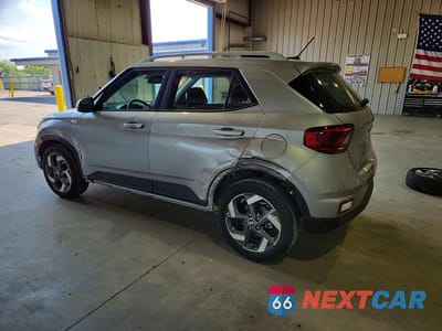 Drugie zdjęcie samochodu z przodu: 2026 HYUNDAI VENUE SEL VIN:KMHRC8A35TU466005 - miniatura