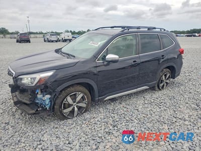 2020 SUBARU FORESTER TOURING JF2SKAXC2LH558447 - główne zdjęcie licytacji z USA - miniatura