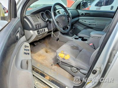 Zdjęcie 8 z 12 samochodu: 2006 TOYOTA TACOMA DOUBLE CAB VIN:5TELU42N76Z248479 - miniatura