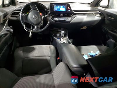 Zdjęcie 8 z 12 samochodu: 2018 TOYOTA C-HR XLE PREMIUM VIN:NMTKHMBX8JR050225 - miniatura