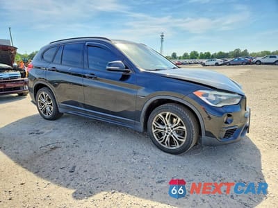 Czwarte zdjęcie samochodu z boku: 2017 BMW X1 XDRIVE28I VIN:WBXHT3Z30H4A52098 - miniatura