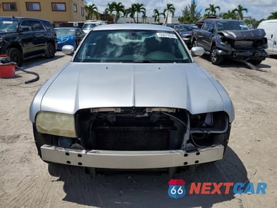 Piąte zdjęcie samochodu w środku: 2007 CHRYSLER 300 TOURING VIN:2C3KA53G47H632652 - miniatura