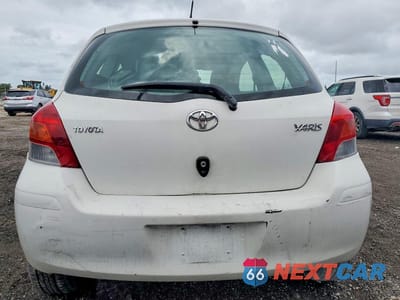 Zdjęcie 6 z 12 samochodu: 2011 TOYOTA YARIS BASE VIN:JTDJT4K37B5334994 - miniatura