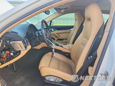 Zdjęcie 7 z 11 samochodu: 2016 PORSCHE PANAMERA 2 VIN:WP0AA2A72GL008036 - miniatura