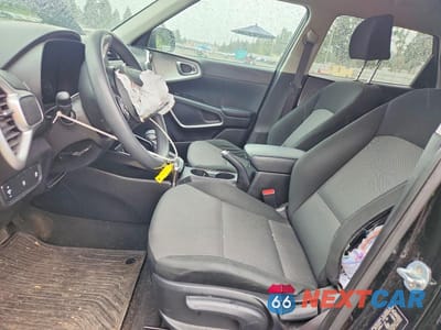 Zdjęcie 7 z 12 samochodu: 2020 KIA SOUL LX VIN:KNDJ23AU2L7708392 - miniatura