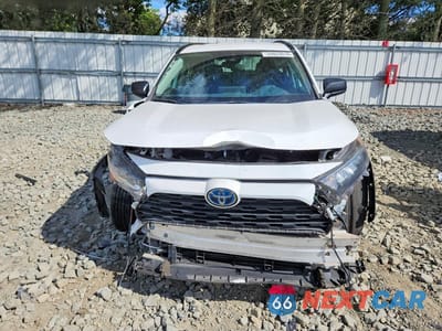 Piąte zdjęcie samochodu w środku: 2020 TOYOTA RAV4 LE VIN:2T3LWRFV2LW084051 - miniatura