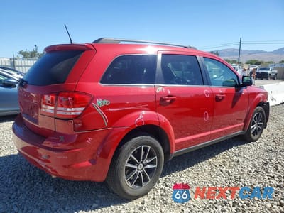 Trzecie zdjęcie samochodu z tyłu: 2018 DODGE JOURNEY SE VIN:3C4PDCAB7JT534931 - miniatura