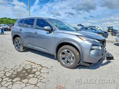 Czwarte zdjęcie samochodu z boku: 2026 NISSAN ROGUE SV VIN:5N1BT3BB6TC706128 - miniatura