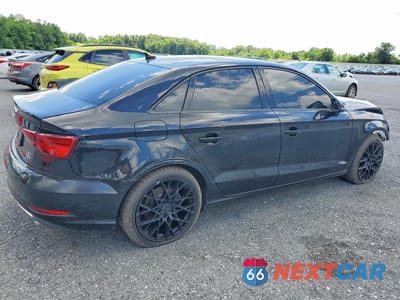 Trzecie zdjęcie samochodu z tyłu: 2018 AUDI A3 PREMIUM VIN:WAUB8GFF7J1011706 - miniatura