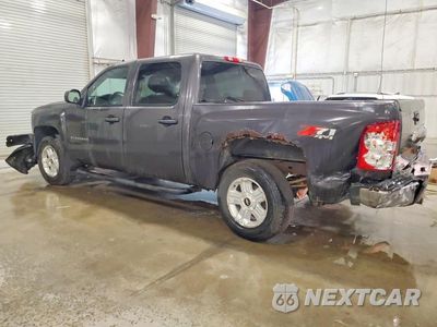 Drugie zdjęcie samochodu z przodu: 2011 CHEVROLET SILVERADO K1500 LT VIN:3GCPKSE35BG266586 - miniatura