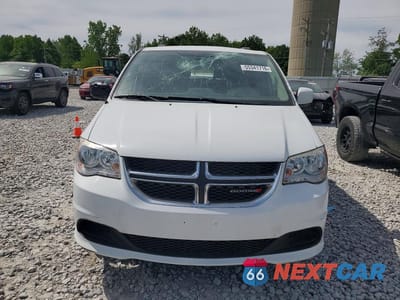 Piąte zdjęcie samochodu w środku: 2016 DODGE GRAND CARAVAN SXT VIN:2C4RDGCG4GR265484 - miniatura