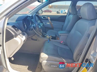 Zdjęcie 7 z 13 samochodu: 2008 TOYOTA HIGHLANDER HYBRID LIMITED VIN:JTEEW44AX82001862 - miniatura