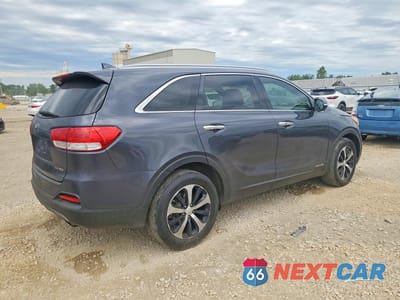 Trzecie zdjęcie samochodu z tyłu: 2017 KIA SORENTO EX VIN:5XYPHDA59HG204357 - miniatura