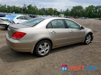 Trzecie zdjęcie samochodu z tyłu: 2006 ACURA RL VIN:JH4KB16576C001843 - miniatura