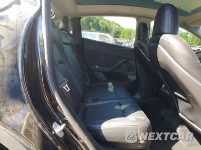 Zdjęcie 10 z 12 samochodu: 2023 TESLA MODEL Y VIN:7SAYGDEF9PF957891 - miniatura