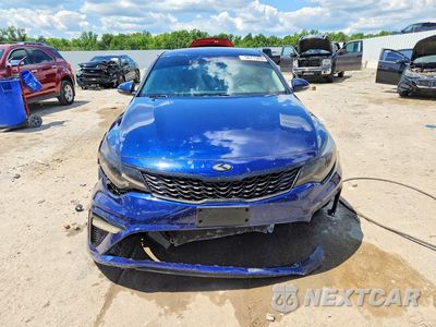 Piąte zdjęcie samochodu w środku: 2019 KIA OPTIMA LX VIN:5XXGT4L39KG319465 - miniatura