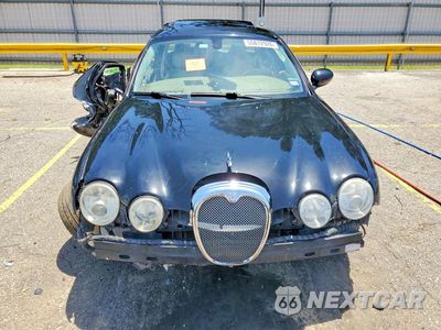 Piąte zdjęcie samochodu w środku: 2004 JAGUAR S-TYPE 4.2 VIN:SAJEA01U84HN08374 - miniatura