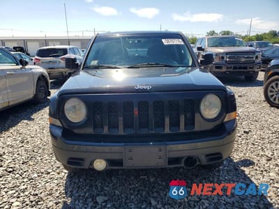 Piąte zdjęcie samochodu w środku: 2012 JEEP PATRIOT SPORT VIN:1C4NJRBB5CD514591 - miniatura
