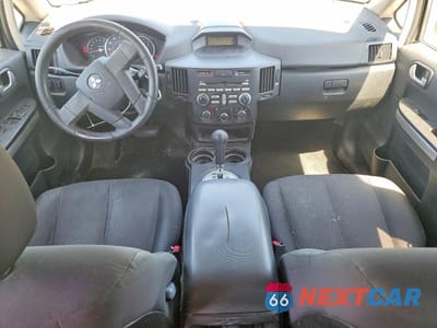 Zdjęcie 8 z 12 samochodu: 2011 MITSUBISHI ENDEAVOR VIN:4A4JN2AS5BE031521 - miniatura