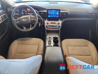 Zdjęcie 8 z 13 samochodu: 2021 FORD EXPLORER VIN:1FMSK7BH8MGB59288 - miniatura