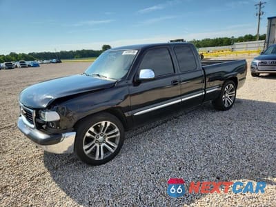 2002 GMC NEW SIERRA C1500 2GTEC19V121214360 - główne zdjęcie licytacji z USA - miniatura