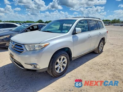 2013 TOYOTA HIGHLANDER SE 5TDZK3EH9DS114695 - główne zdjęcie licytacji z USA - miniatura