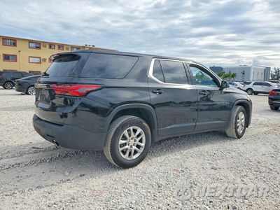 Trzecie zdjęcie samochodu z tyłu: 2023 CHEVROLET TRAVERSE LS VIN:1GNERFKW8PJ104182 - miniatura