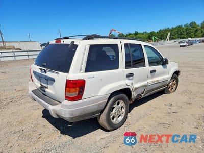 Trzecie zdjęcie samochodu z tyłu: 2000 JEEP GRAND CHEROKEE LAREDO VIN:1J4GW48S4YC341870 - miniatura