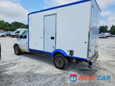 Drugie zdjęcie samochodu z przodu: 2023 FORD E350 REFRIGERATED BOX TRUCK VIN:1FDWE3FK8PDD25001 - miniatura