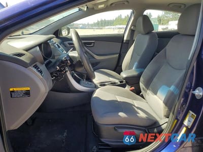 Zdjęcie 7 z 12 samochodu: 2013 HYUNDAI ELANTRA GLS VIN:5NPDH4AE2DH214427 - miniatura