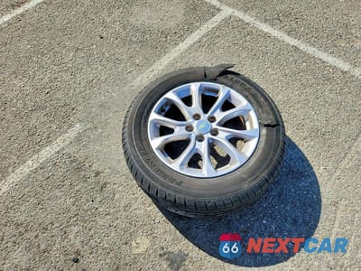 Zdjęcie 13 z 14 samochodu: 2019 CHEVROLET EQUINOX LT VIN:3GNAXKEV5KL130577 - miniatura