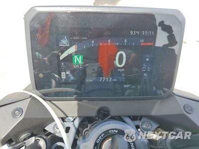 Zdjęcie 7 z 9 samochodu: 2025 HONDA CB750 A VIN:JH2RH240XSK002892 - miniatura