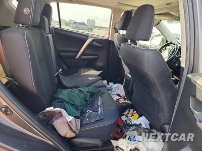 Zdjęcie 10 z 13 samochodu: 2017 TOYOTA RAV4 XLE VIN:JTMWFREV9HJ710568 - miniatura