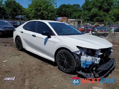 Czwarte zdjęcie samochodu z boku: 2022 TOYOTA CAMRY HYBRID SE NIGHTSHADE VIN:4T1T31AK2NU034432 - miniatura