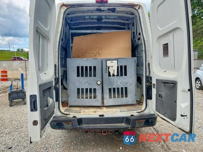 Zdjęcie 6 z 12 samochodu: 2014 NISSAN NV 2500 HD S VIN:1N6AF0LX9EN109544 - miniatura