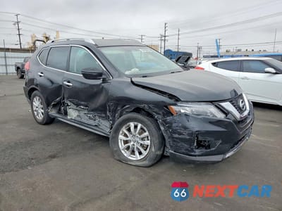 Czwarte zdjęcie samochodu z boku: 2017 NISSAN ROGUE SV VIN:KNMAT2MT6HP526633 - miniatura
