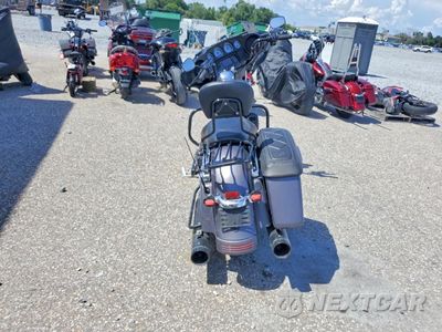 Czwarte zdjęcie samochodu z boku: 2015 HARLEY-DAVIDSON FLHX STREET GLIDE VIN:1HD1KBM14FB687881 - miniatura