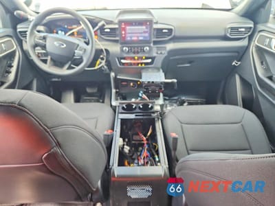 Zdjęcie 8 z 13 samochodu: 2025 FORD EXPLORER POLICE INTERCEPTOR VIN:1FM5K8AB5SGA31667 - miniatura