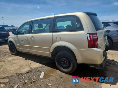 Drugie zdjęcie samochodu z przodu: 2010 DODGE GRAND CARAVAN SE VIN:2D4RN4DE0AR412158 - miniatura
