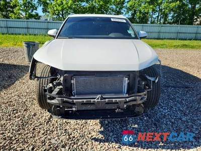 Piąte zdjęcie samochodu w środku: 2023 AUDI Q3 PREMIUM S LINE 45 VIN:WA1DECF30P1138268 - miniatura