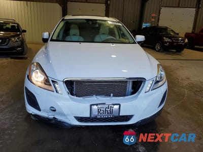 Piąte zdjęcie samochodu w środku: 2012 VOLVO XC60 3.2 VIN:YV4952DZ6C2338005 - miniatura