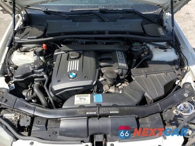 Zdjęcie 11 z 12 samochodu: 2009 BMW 328 XI SULEV VIN:WBAPK535X9A512804 - miniatura