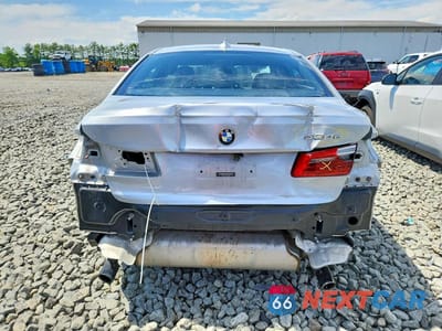 Zdjęcie 6 z 12 samochodu: 2018 BMW 530XE VIN:WBAJB1C57JB374393 - miniatura