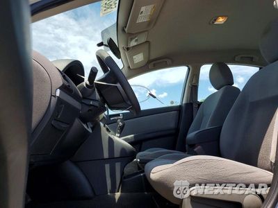 Zdjęcie 7 z 13 samochodu: 2010 NISSAN SENTRA 2.0 VIN:3N1AB6AP2AL665213 - miniatura