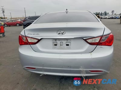 Zdjęcie 6 z 12 samochodu: 2011 HYUNDAI SONATA GLS VIN:5NPEB4ACXBH098377 - miniatura