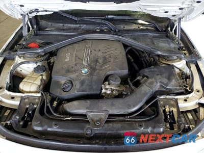 Zdjęcie 11 z 13 samochodu: 2013 BMW 335 I VIN:WBA3A9C51DF475940 - miniatura
